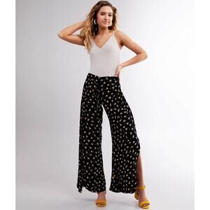 Billabong women’s small Adventure Spirit Flyaway Pants